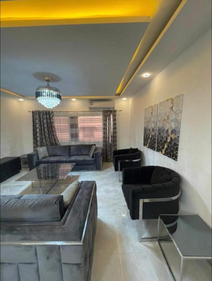 Appartement Luxe Idealement Situe A ダカール エクステリア 写真