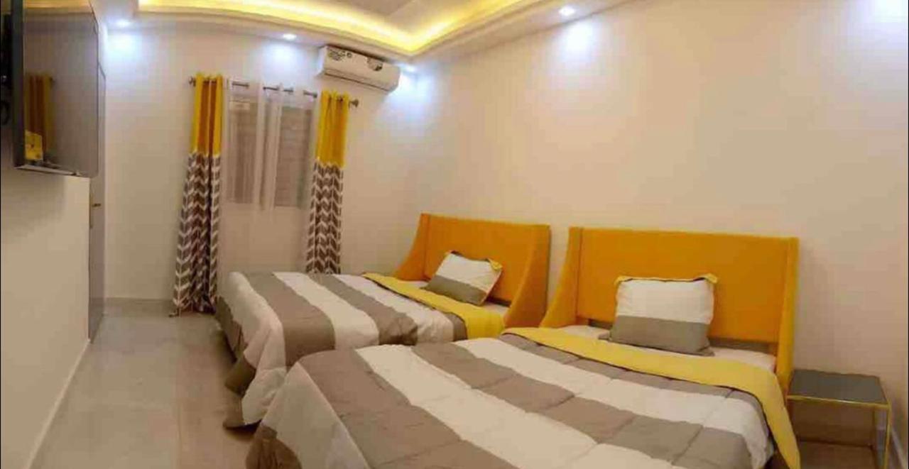 Appartement Luxe Idealement Situe A ダカール エクステリア 写真