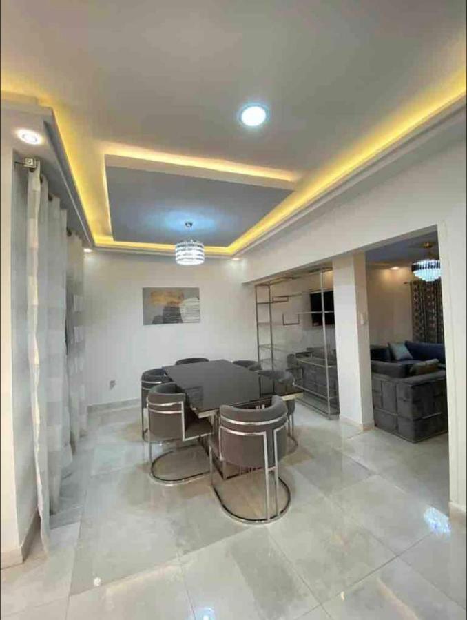 Appartement Luxe Idealement Situe A ダカール エクステリア 写真