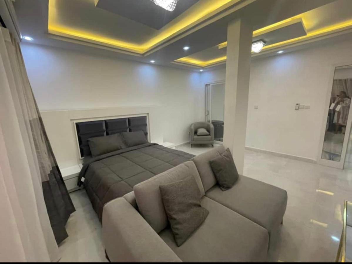 Appartement Luxe Idealement Situe A ダカール エクステリア 写真